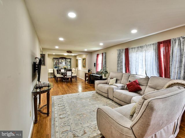 1201 SCHINDLER DR, Silver Spring, MD 20903