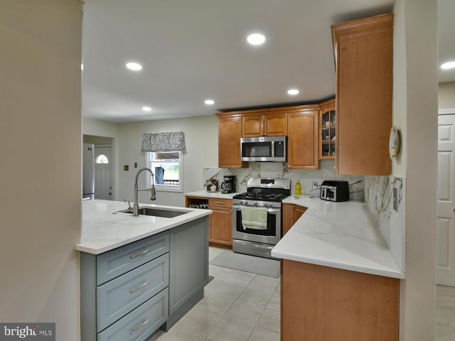 1201 SCHINDLER DR, Silver Spring, MD 20903