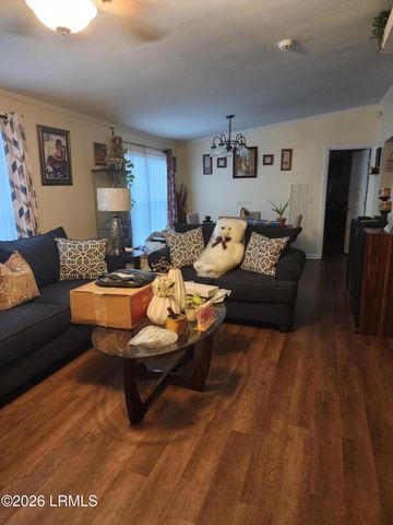 114 Dublin Street, Walterboro, SC 29488