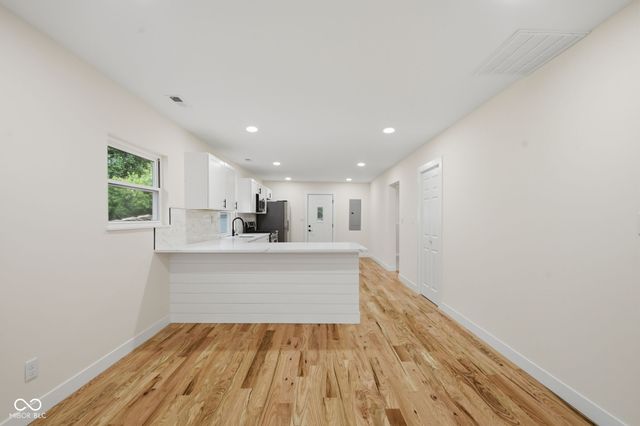 6125 Colonial Avenue, Indianapolis, IN 46228