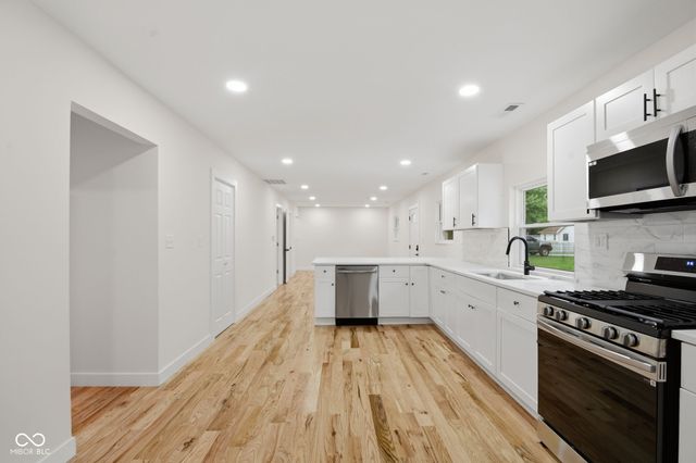 6125 Colonial Avenue, Indianapolis, IN 46228