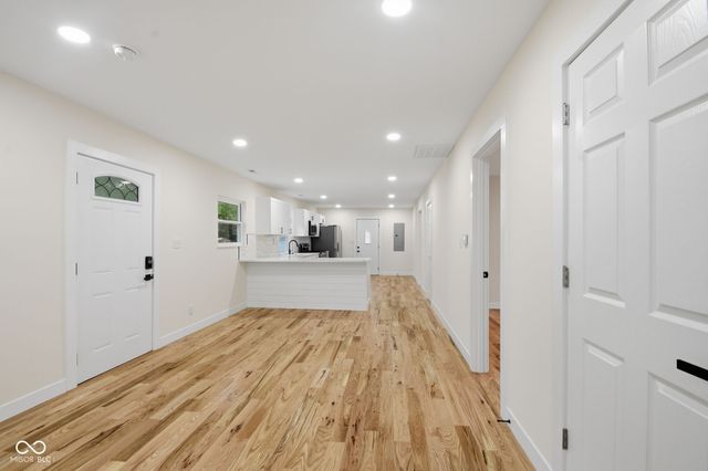 6125 Colonial Avenue, Indianapolis, IN 46228