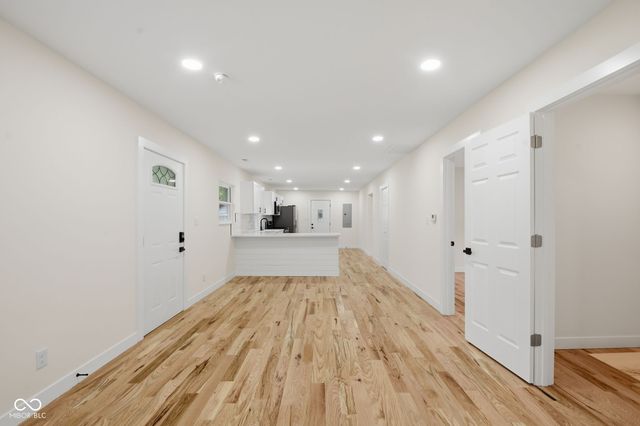 6125 Colonial Avenue, Indianapolis, IN 46228