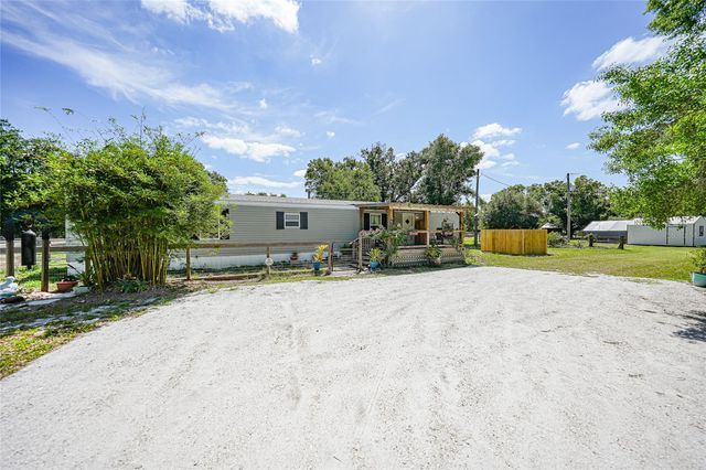 2402 NW PINE CREEK AVENUE, Arcadia, FL 34266