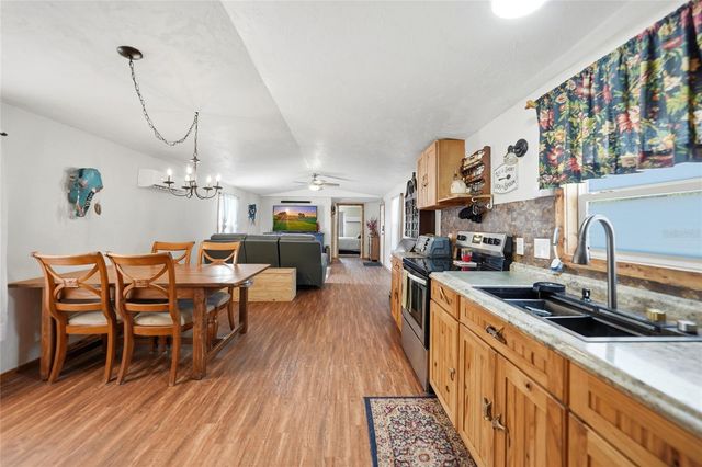 2402 NW PINE CREEK AVENUE, Arcadia, FL 34266