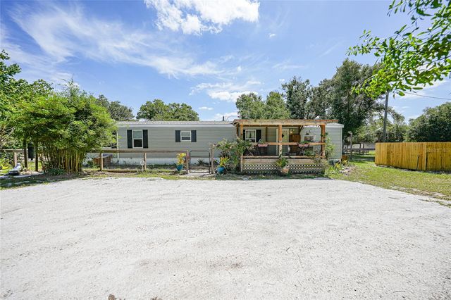 2402 NW PINE CREEK AVENUE, Arcadia, FL 34266