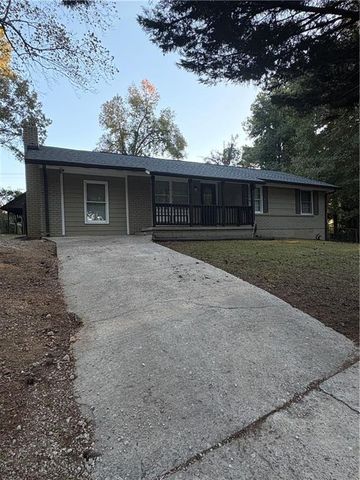 657 Utoy Court, Jonesboro, GA 30238