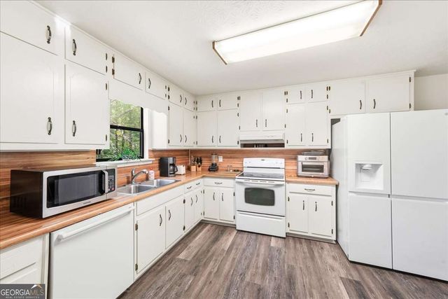 2561 Ripple Way, Lawrenceville, GA 30043