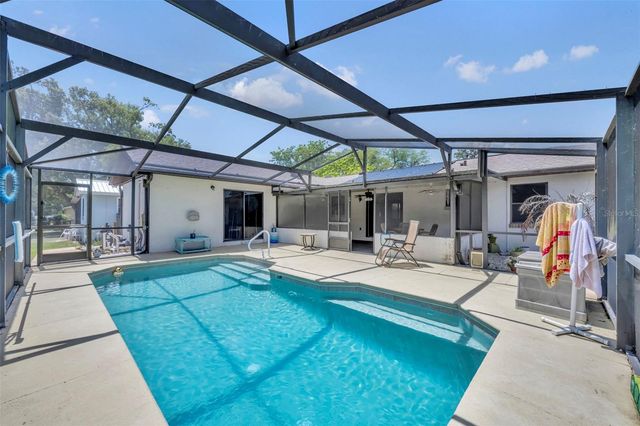 221 GRANDE VISTA STREET, Debary, FL 32713