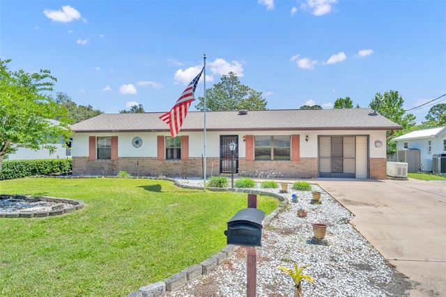 221 GRANDE VISTA STREET, Debary, FL 32713