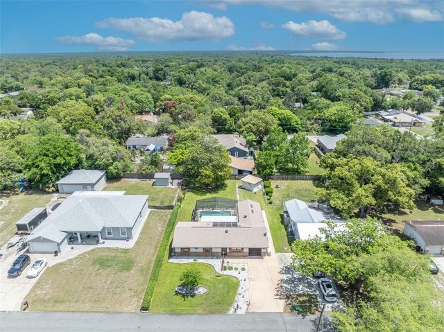 221 GRANDE VISTA STREET, Debary, FL 32713