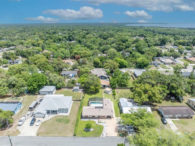 221 GRANDE VISTA STREET, Debary, FL 32713