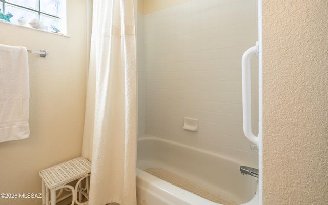 874 N Dusenburg Avenue, Tucson, AZ 85748