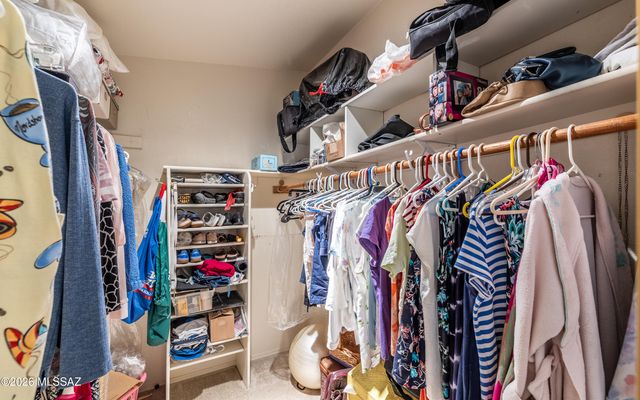 874 N Dusenburg Avenue, Tucson, AZ 85748