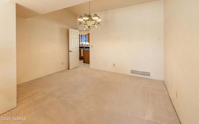 874 N Dusenburg Avenue, Tucson, AZ 85748