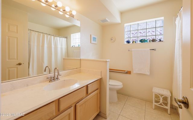 874 N Dusenburg Avenue, Tucson, AZ 85748