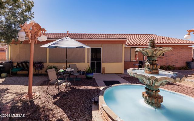 874 N Dusenburg Avenue, Tucson, AZ 85748