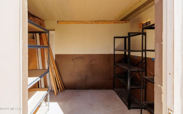 874 N Dusenburg Avenue, Tucson, AZ 85748