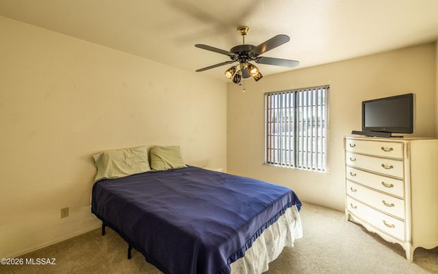 874 N Dusenburg Avenue, Tucson, AZ 85748