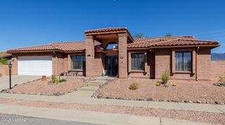 874 N Dusenburg Avenue, Tucson, AZ 85748