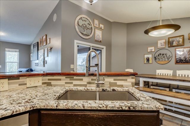 2369 S Milstead Ct, Wichita, KS 67209