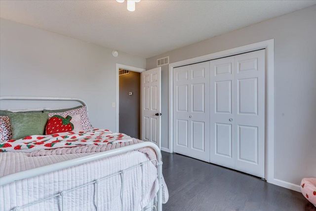 2369 S Milstead Ct, Wichita, KS 67209