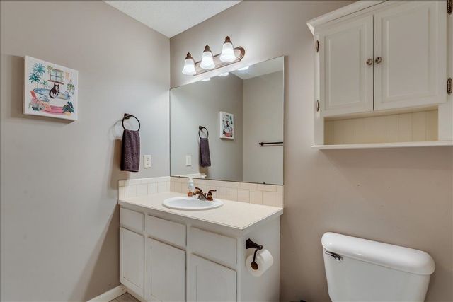 2369 S Milstead Ct, Wichita, KS 67209