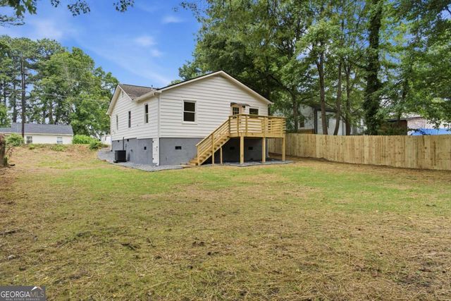 1703 Pine Street SE, Marietta, GA 30060