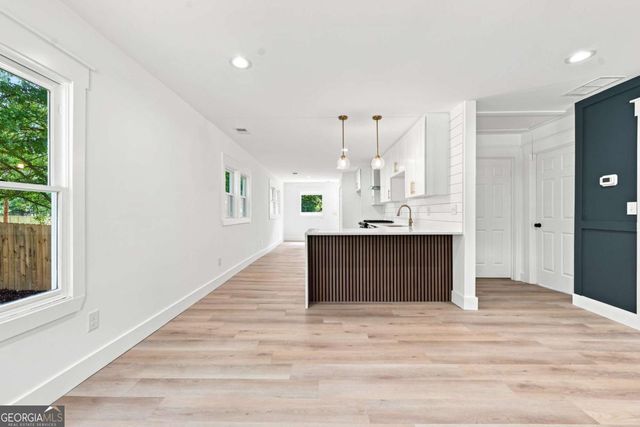 1703 Pine Street SE, Marietta, GA 30060