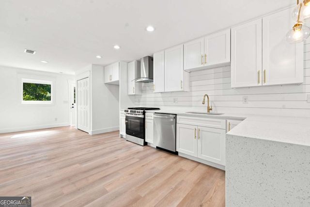 1703 Pine Street SE, Marietta, GA 30060