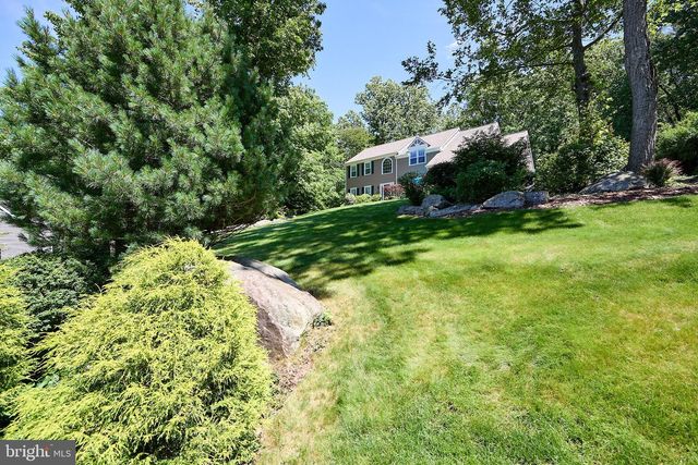 514 FOXCLOVE CIR, Glenmoore, PA 19343