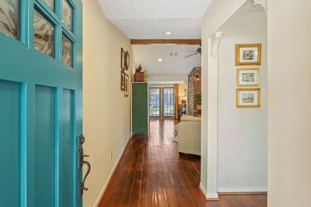 6318 Leaf Arbor Drive, Houston, TX 77092