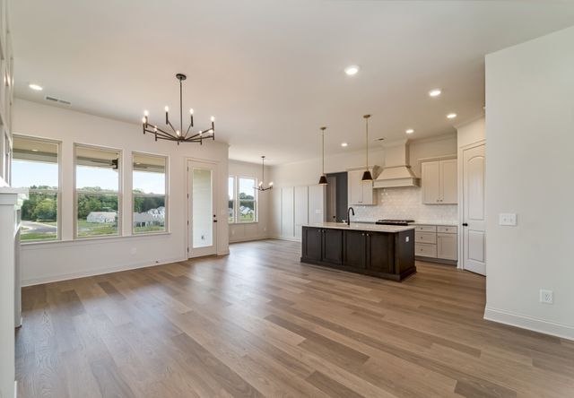 7404 Black Fox Drive, Fairview, TN 37062