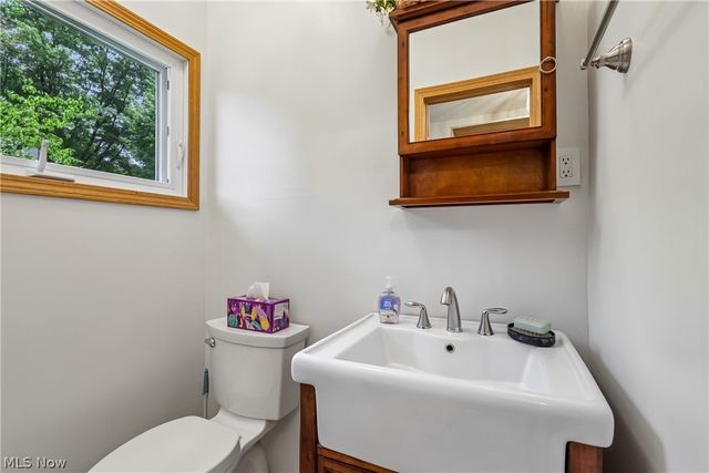 10249 Fairtree Drive, Strongsville, OH 44149