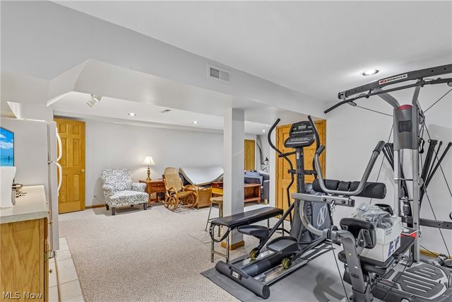 10249 Fairtree Drive, Strongsville, OH 44149