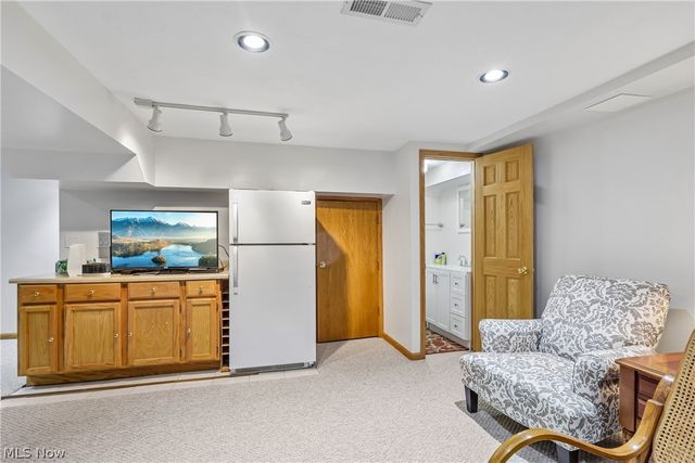 10249 Fairtree Drive, Strongsville, OH 44149