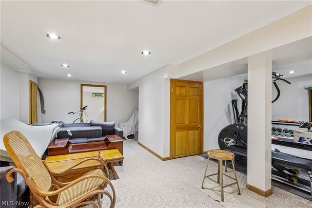 10249 Fairtree Drive, Strongsville, OH 44149