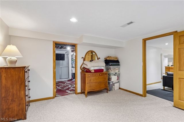 10249 Fairtree Drive, Strongsville, OH 44149