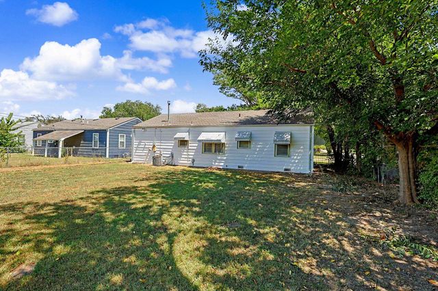 3255 S Gold, Wichita, KS 67217