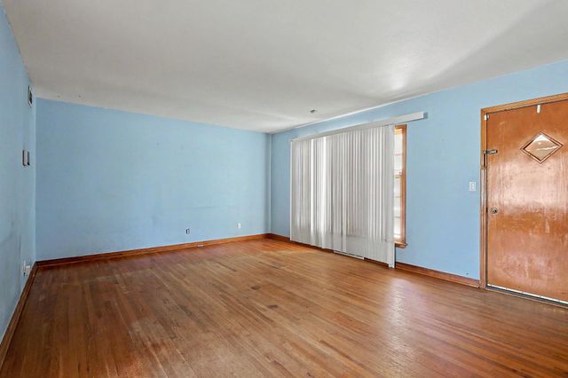 3255 S Gold, Wichita, KS 67217