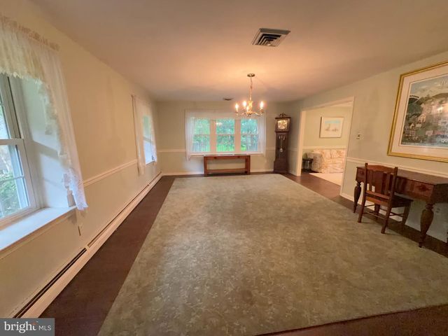 305 GARRISON WAY, Gulph Mills, PA 19428