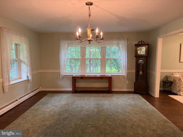 305 GARRISON WAY, Gulph Mills, PA 19428