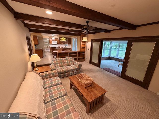 305 GARRISON WAY, Gulph Mills, PA 19428