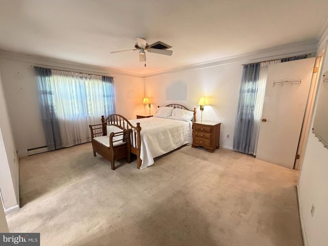 305 GARRISON WAY, Gulph Mills, PA 19428