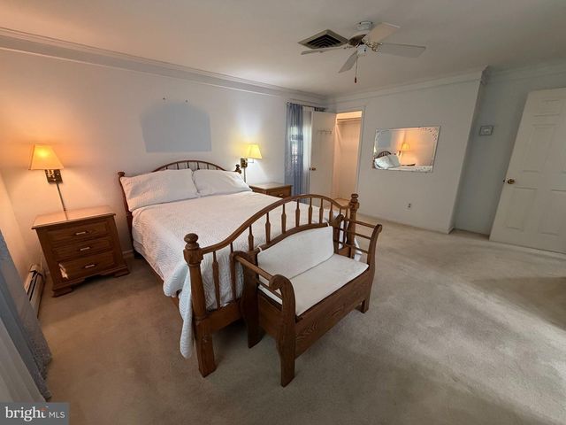 305 GARRISON WAY, Gulph Mills, PA 19428