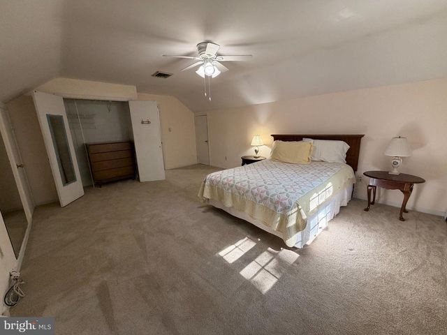 305 GARRISON WAY, Gulph Mills, PA 19428