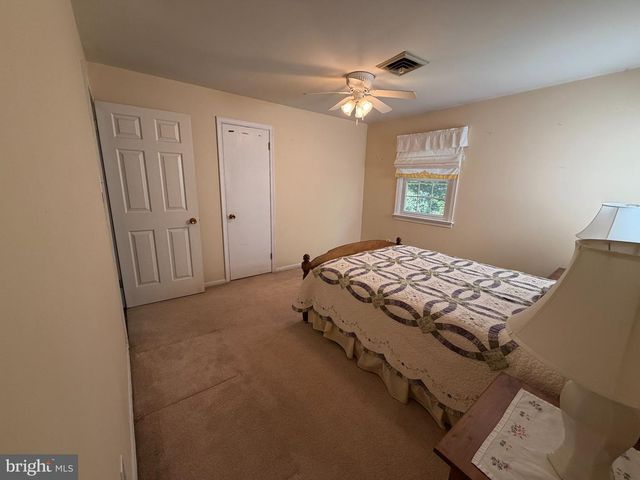 305 GARRISON WAY, Gulph Mills, PA 19428