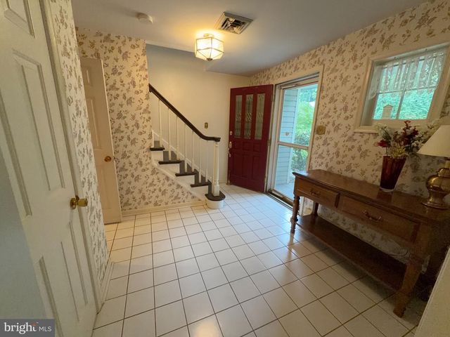 305 GARRISON WAY, Gulph Mills, PA 19428