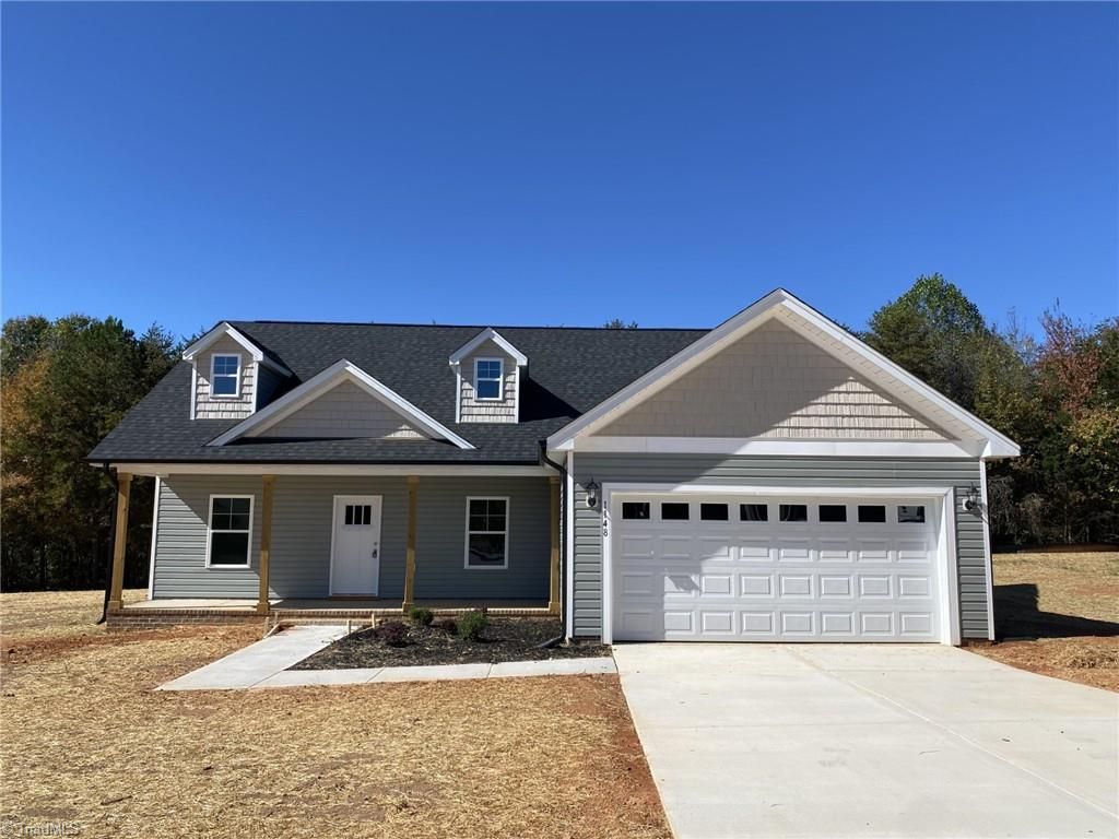 1148 Dudley Street, Yadkinville, NC 27055