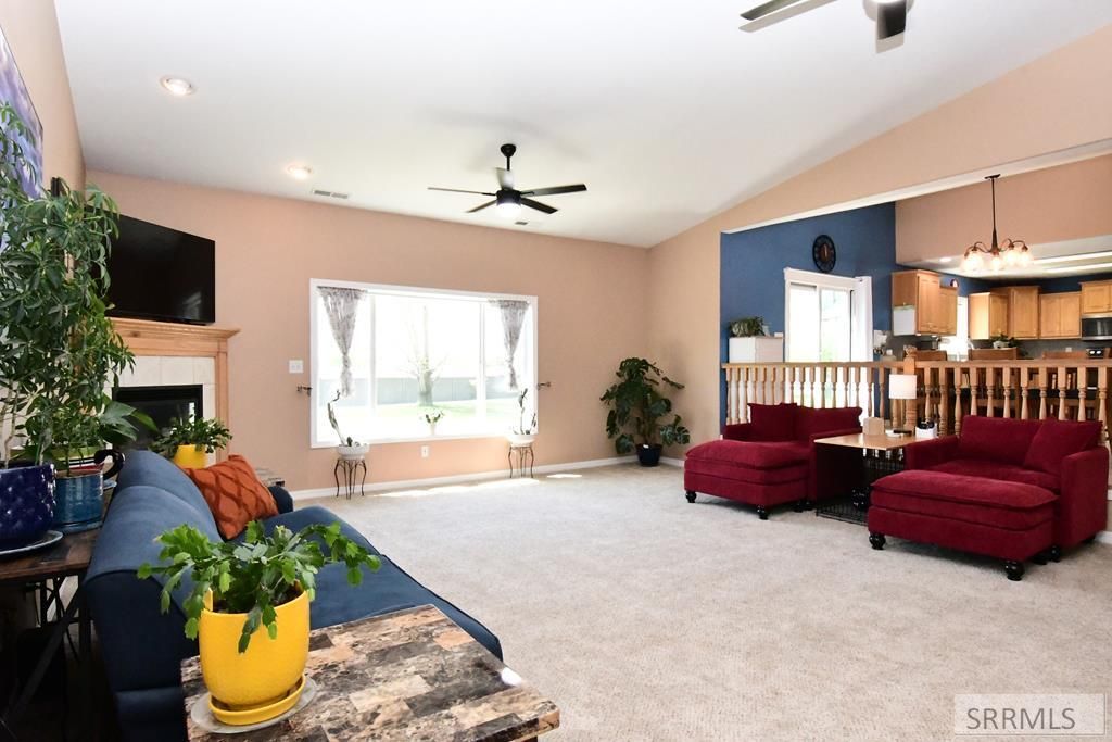 Image 11 of property listing at 769 E 1580 N, Shelley, ID 83274